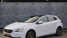 Gebruikt 2017 Volvo V40 Hatchback | € 20.694 (Eerlijke prijs)