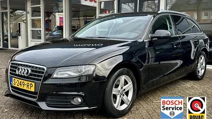 Occasion 2023 Audi A4 Stationwagen | € 8.950