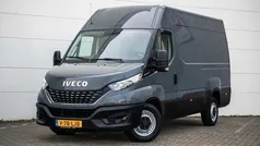 Grijs Gebruikt 2021 Iveco Daily Van | € 30.750 (Goede deal)