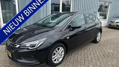 Gebruikt 2016 Opel Astra Business Hatchback | € 9.950 (Eerlijke prijs)