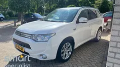 Gebruikt 2014 Mitsubishi Outlander Instyle SUV | € 10.650 (Goede deal)