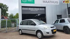 Grijs Gebruikt 2009 Hyundai Matrix Dynamiq MPV | € 3.750 (Eerlijke prijs)