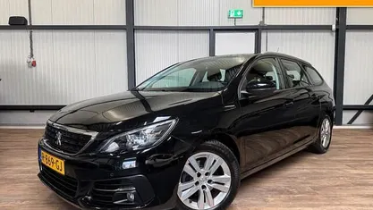 Occasion 2018 Peugeot 308 SW Premium Stationwagen | € 8.990 (Super prijs)