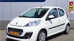 Wit Gebruikt 2013 Peugeot 107 Active Hatchback | € 4.490 (Goede deal)