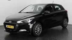 Zwart Gebruikt 2016 Hyundai i20 Blackline Hatchback | € 5.889 (Eerlijke prijs)