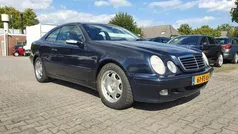 Black opal (zwart metallic) Gebruikt 2000 Mercedes 320 Elegance Coupé | € 2.545 (Eerlijke prijs)