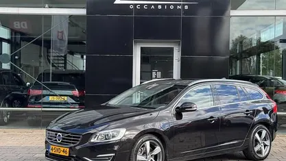 Occasion Volvo V60 Summum 215 PK (158 kW) 2013 Zwart, metallic lak Stationwagen
