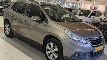 Grijs Occasion 2015 Peugeot 2008 Active SUV | € 6.944 (Goede deal)