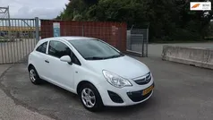 Gebruikt 2012 Opel Corsa Edition Hatchback | € 1.450 (Super prijs)