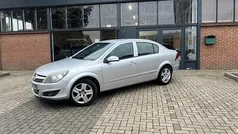 Gebruikt 2009 Opel Astra Essentia Hatchback | € 3.450 (Eerlijke prijs)