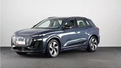 Blauw Gebruikt 2025 Audi Q6 e-tron Performance SUV | € 65.849 (Super prijs)