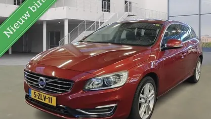 Occasion Volvo V60 Summum 215 PK (158 kW) 2015 Rood Stationwagen