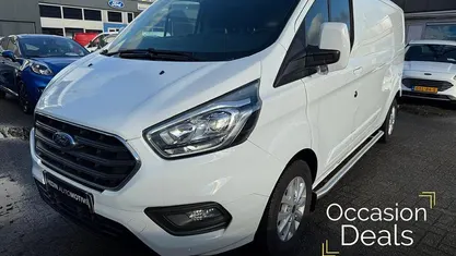 Gebruikt 2023 Ford Transit Custom Limited Van | € 25.950 (Eerlijke prijs)