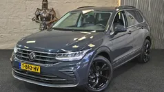 Grijs Gebruikt 2023 VW Tiguan Elegance SUV | € 33.999 (Super prijs)