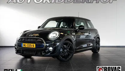 Zwart Occasion 2017 Mini John Cooper Works Hatchback | € 17.950 (Eerlijke prijs)