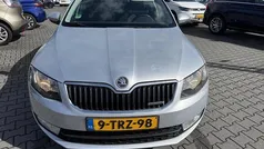 Grijs Gebruikt 2014 Skoda Octavia GreenLine Stationwagen | € 5.450 (Goede deal)