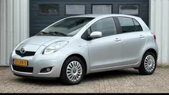 Grijs Gebruikt 2010 Toyota Yaris Hatchback | € 6.450 (Goede deal)