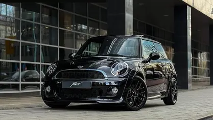 Zwart Gebruikt 2014 Mini John Cooper Works Hatchback | € 13.945 (Eerlijke prijs)
