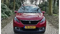 Rood Gebruikt 2018 Peugeot 2008 SUV | € 12.695 (Eerlijke prijs)