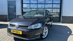 Zwart, metallic lak Gebruikt 2013 VW Golf VII Comfortline Hatchback | € 11.450 (Eerlijke prijs)
