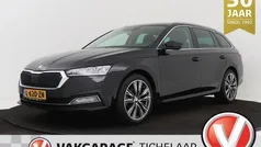 Zwart Gebruikt 2021 Skoda Octavia First Edition Stationwagen | € 20.450 (Eerlijke prijs)