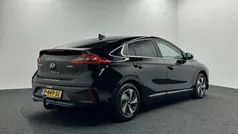 Zwart Gebruikt 2017 Hyundai Ioniq Comfort Hatchback | € 12.000 (Eerlijke prijs)