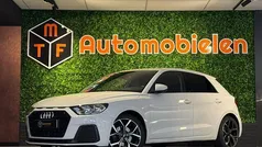 Wit Gebruikt 2020 Audi A1 Sportback Design Hatchback | € 17.948 (Super prijs)