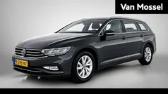 Grijs Gebruikt 2022 VW Passat Business Stationwagen | € 25.400 (Eerlijke prijs)