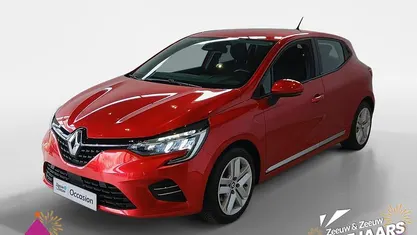 Rood Gebruikt 2021 Renault Clio V Business Hatchback | € 17.495 (Eerlijke prijs)