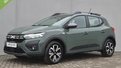 Occasion 2023 Dacia Sandero Expression Hatchback | € 17.435 (Eerlijke prijs)