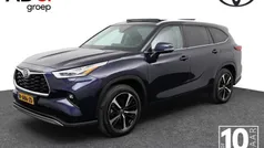 Blauw Gebruikt 2023 Toyota Highlander Premium SUV | € 66.445 (Eerlijke prijs)
