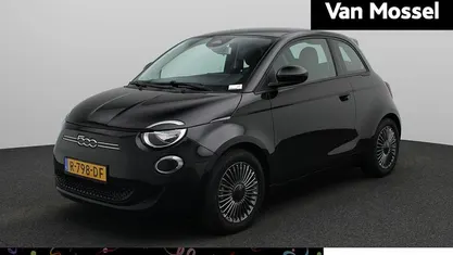 Occasion 2022 Fiat 500e Icon Hatchback | € 17.900 (Eerlijke prijs)