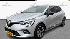 Gebruikt 2023 Renault Clio V Evolution Hatchback | € 19.950 (Eerlijke prijs)