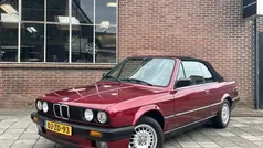 Rood Gebruikt 1992 BMW 318 Sedan | € 23.750