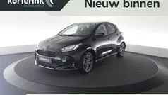 , metallic lak Nieuw 2025 Toyota Yaris Edition Hatchback | € 31.950 (Goede deal)