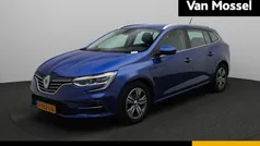 Blauw Gebruikt 2023 Renault Mégane GrandTour Equilibre Stationwagen | € 20.940 (Eerlijke prijs)