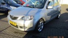 Gebruikt 2003 Mazda 2 Touring MPV | € 1.499 (Eerlijke prijs)