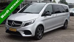 Grijs Gebruikt 2021 Mercedes V300 MPV | € 62.950 (Eerlijke prijs)