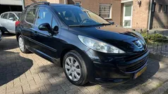 Zwart Gebruikt 2009 Peugeot 207 Stationwagen | € 2.000 (Eerlijke prijs)