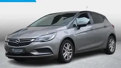 Gebruikt 2016 Opel Astra Edition Hatchback | € 11.899 (Eerlijke prijs)