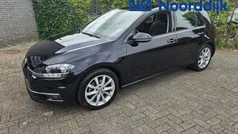 Zwart Gebruikt 2019 VW Golf VII Highline Hatchback | € 20.249 (Goede deal)