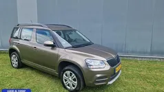 Bruin Gebruikt 2015 Skoda Yeti Ambition SUV | € 10.750 (Eerlijke prijs)