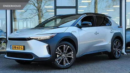Gebruikt 2024 Toyota bZ4X Premium SUV | € 42.950 (Eerlijke prijs)