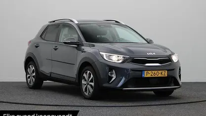 Occasion Kia Stonic 101 PK (74 kW) 2022 Grijs SUV