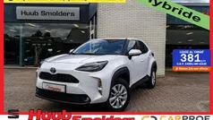 Wit Gebruikt 2024 Toyota Yaris Cross Active SUV | € 28.450 (Eerlijke prijs)