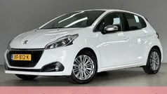 Gebruikt 2019 Peugeot 208 Allure Hatchback | € 7.995 (Super prijs)