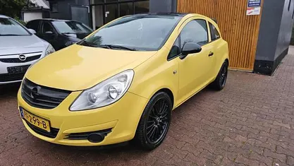 Occasion 2009 Opel Corsa Selection Hatchback | € 999 (Super prijs)