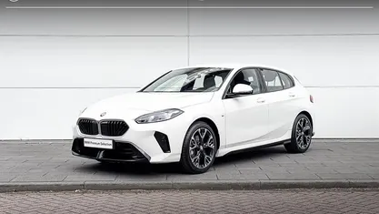 Occasion 2024 BMW 120 Comfort Edition Hatchback | € 33.800 (Goede deal)