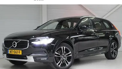 Occasion 2017 Volvo V90 CC Pro Stationwagen | € 29.950 (Goede deal)