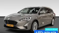 Grijs Gebruikt 2019 Ford Focus Business Edition Stationwagen | € 16.390 (Eerlijke prijs)